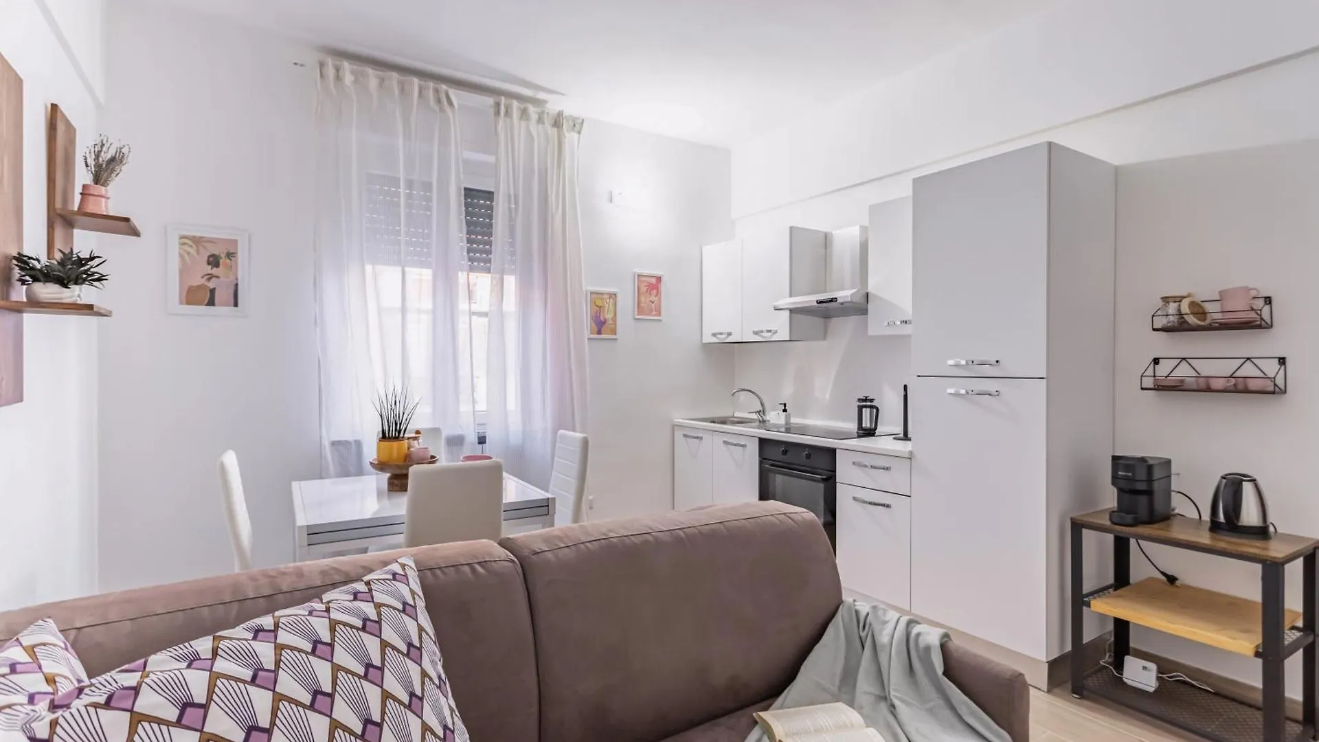Apartmán Ares&Athena Home - Pavia City - By Host4U