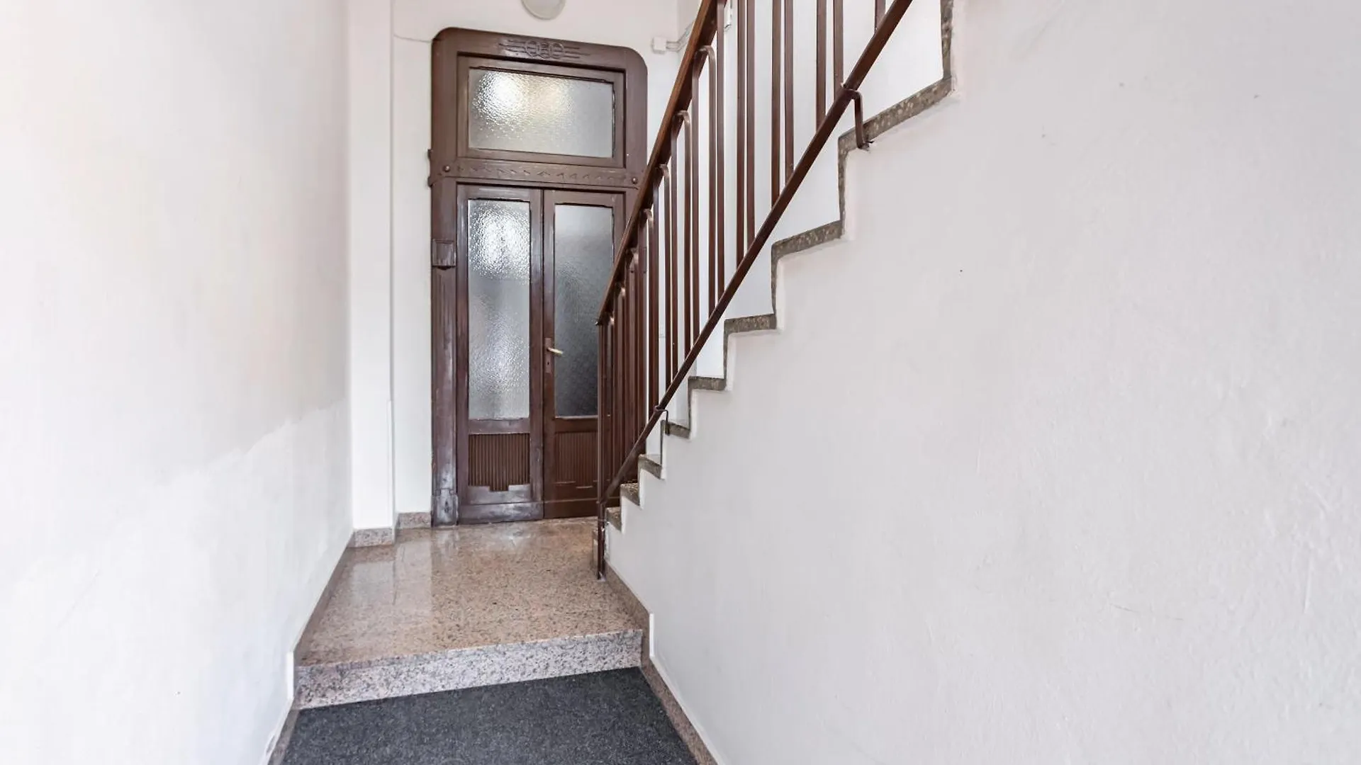 Ares&Athena Home - Pavia City - By Host4U 0*,